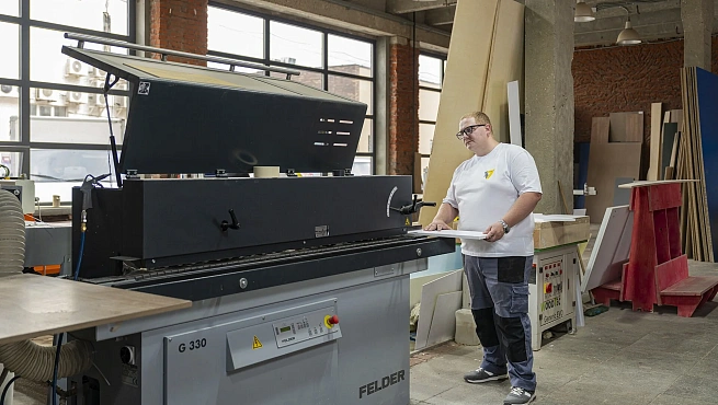 Кромкооблицовочный станок