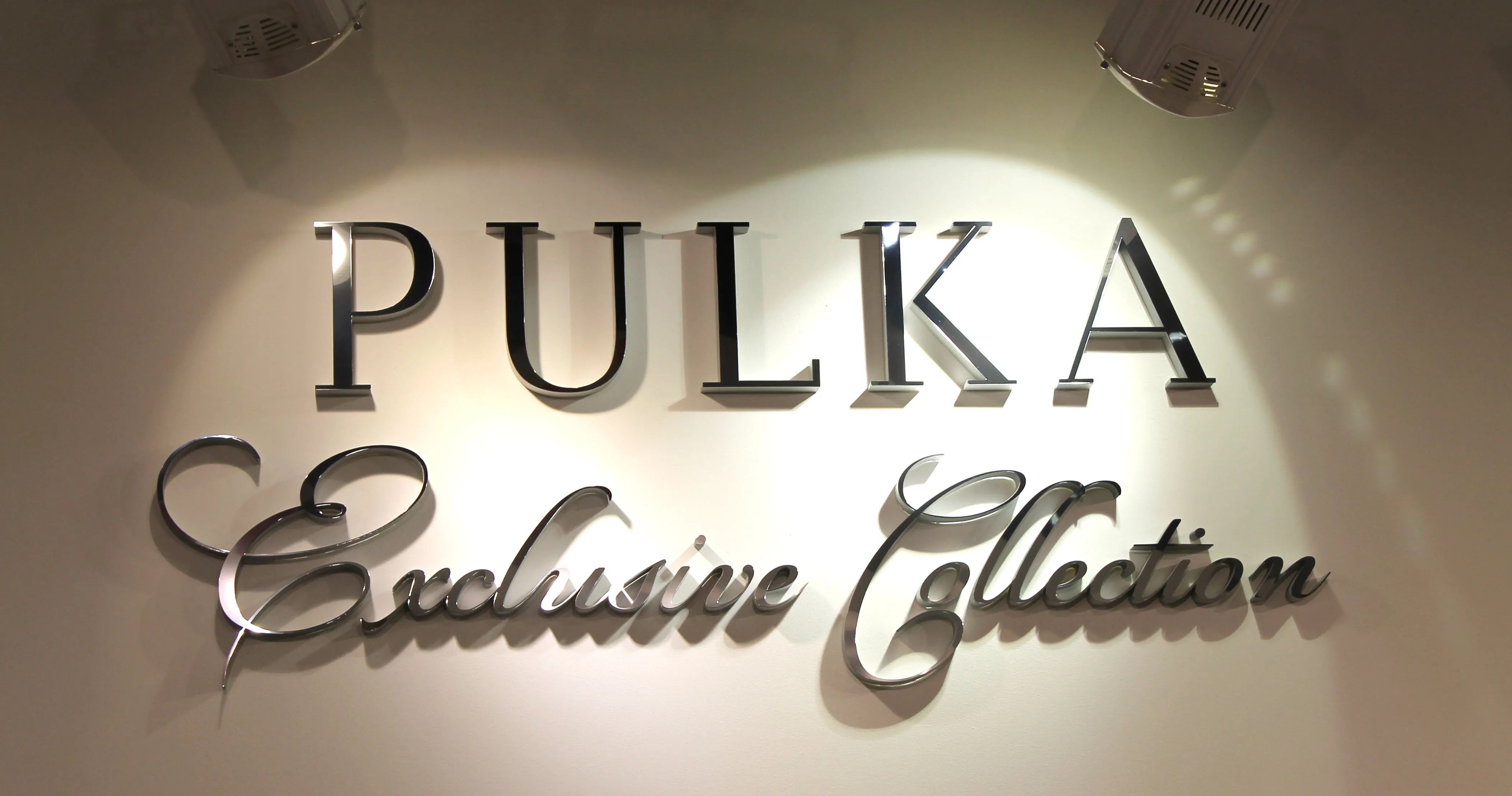 Демозалы и офисы