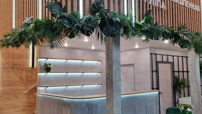 Растения в оформлении выставочных стендов