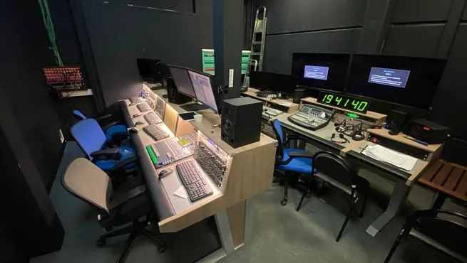 Создание отдельных оформительских элементов и мебели